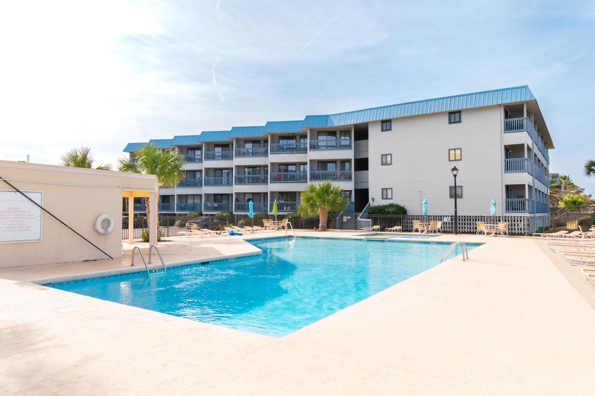 Beach-Pool-Private Balcony Apartment Tybee Island Exterior photo